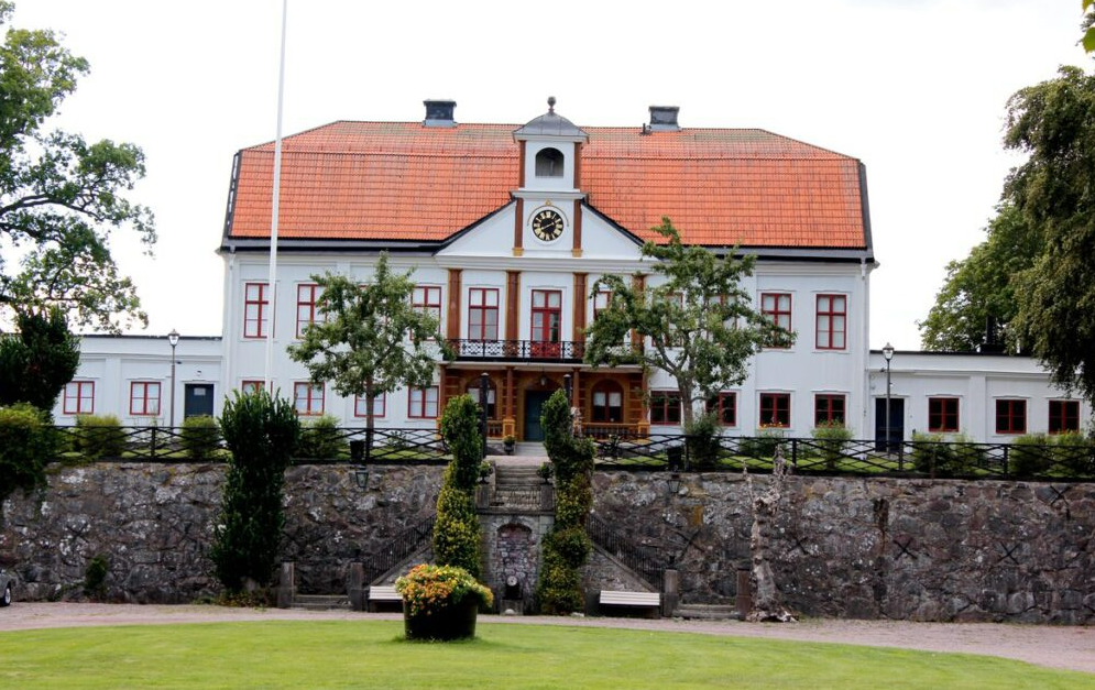 Fredriksbergs herrgårdscafé en sommardag
